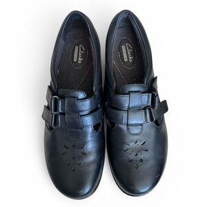 Clarks Leather Mary Jane Comfort Shoes Black Hook Loop Strap Size 9